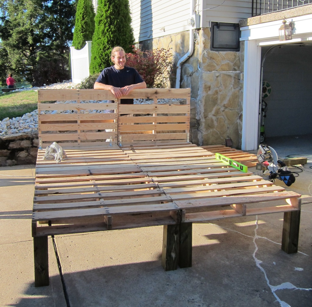 pallet bed